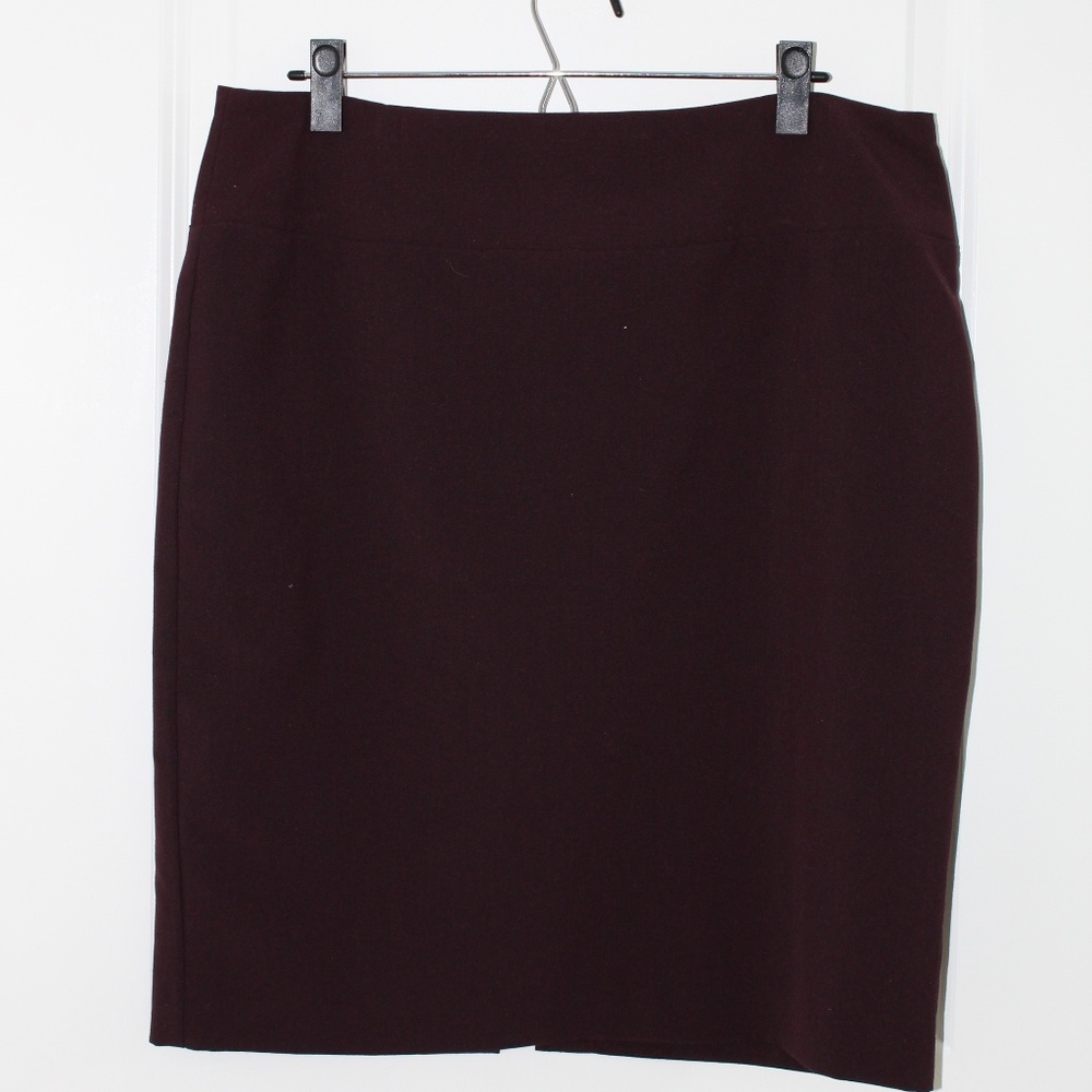 Maroon | Size 12 | Alfani | Pencil Skirt